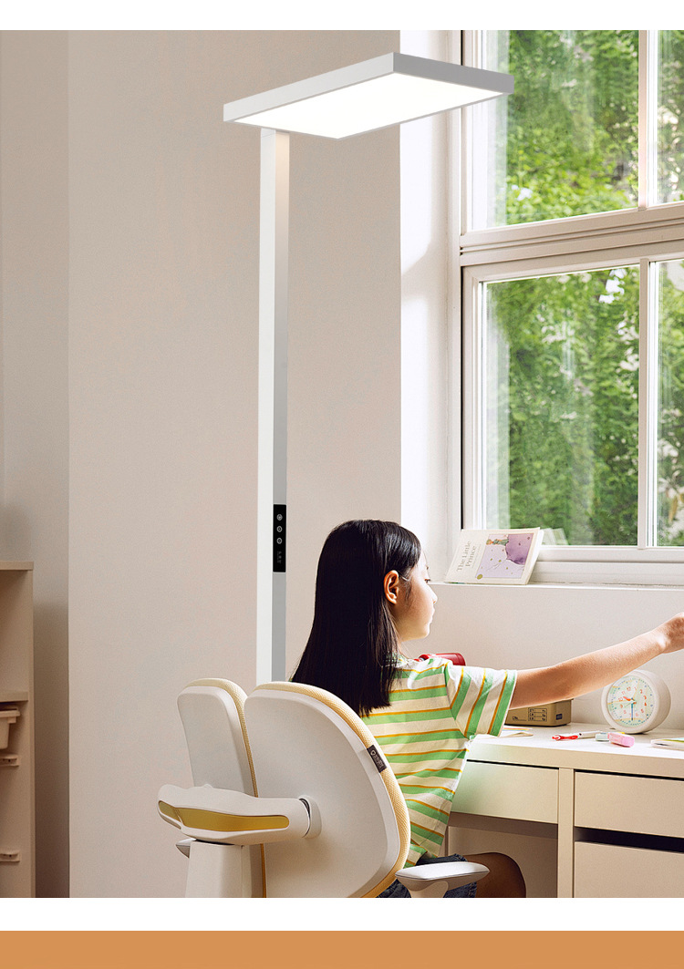 Full spectrum eye protection vertical study lamp 26 01